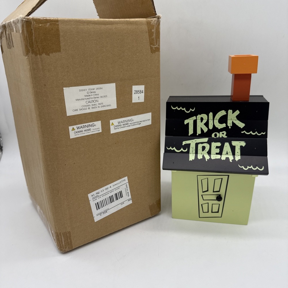 Disney Halloween Trick or Treat Wooden Haunted House Only Pin Storage